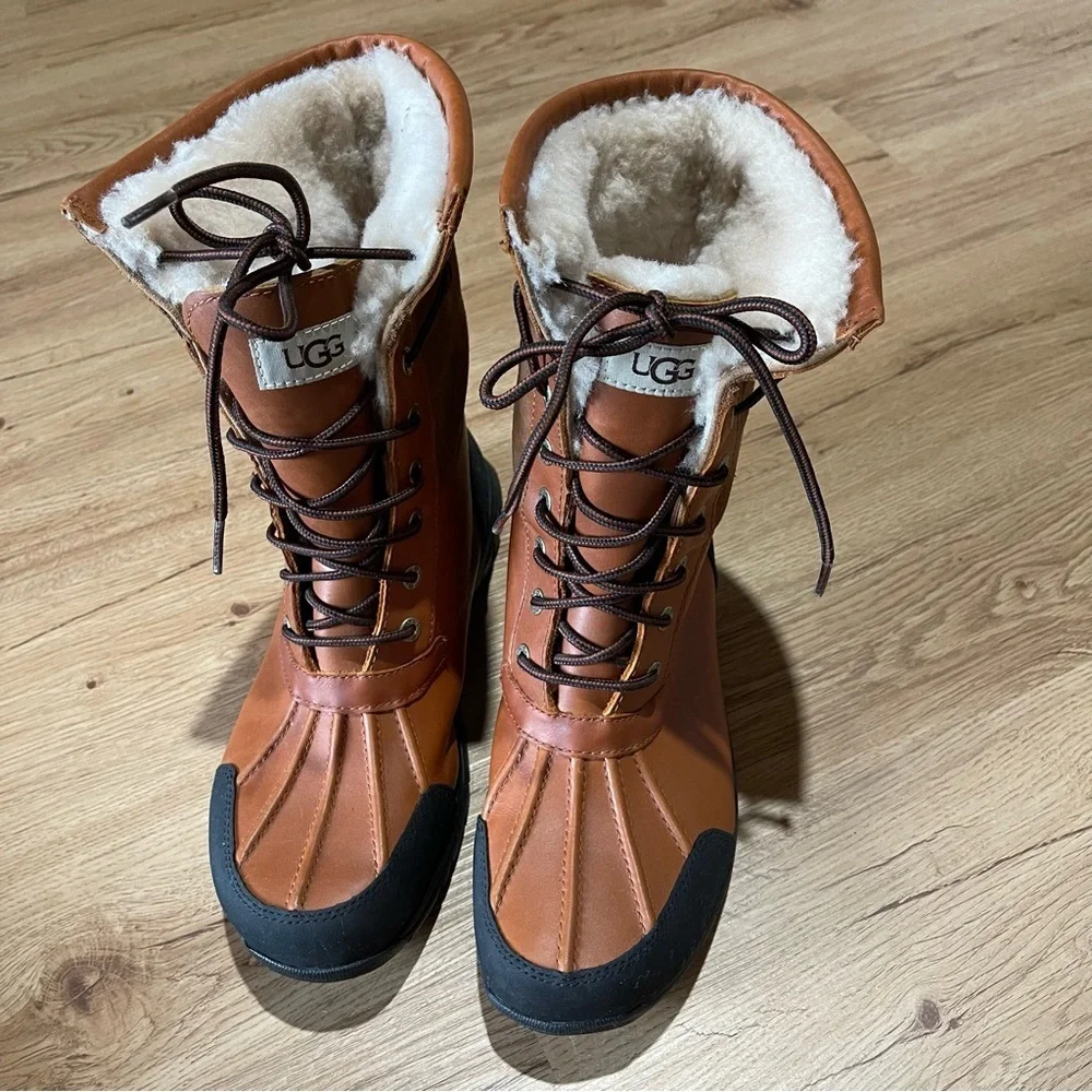 Mens UGG® Butte Boot - Tan/Brown/Black Size 9
